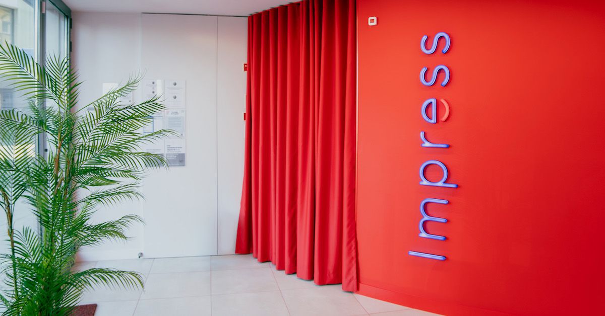 ingang van een van onze impress kliniek