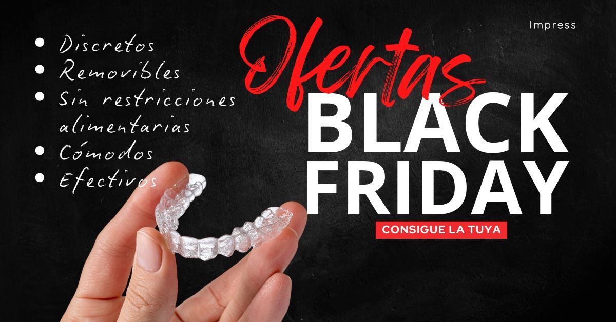 Una mano que sujeta alineadores invisibles sobre la promoción de black friday.