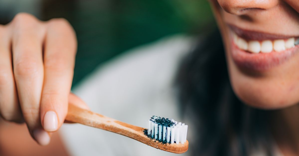 Blanchiment dentaire à la maison 🦷